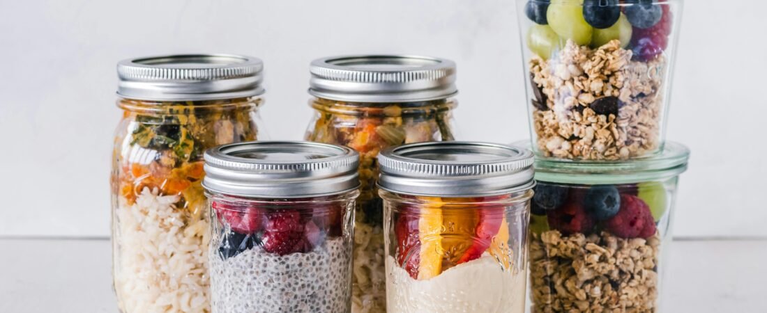 How to Safely Store Food and Carry it While Hiking?